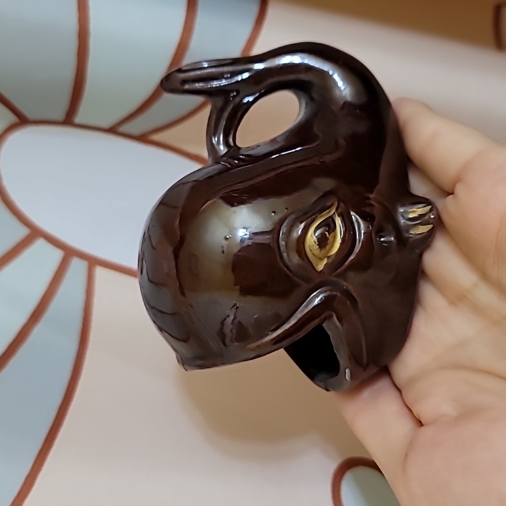 Pottery Whale Ashtray Vintage painted brown retro gloss finish b13